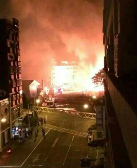 �_������ȼ?x��)�ܾ���ը